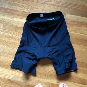 Novara bike shorts
